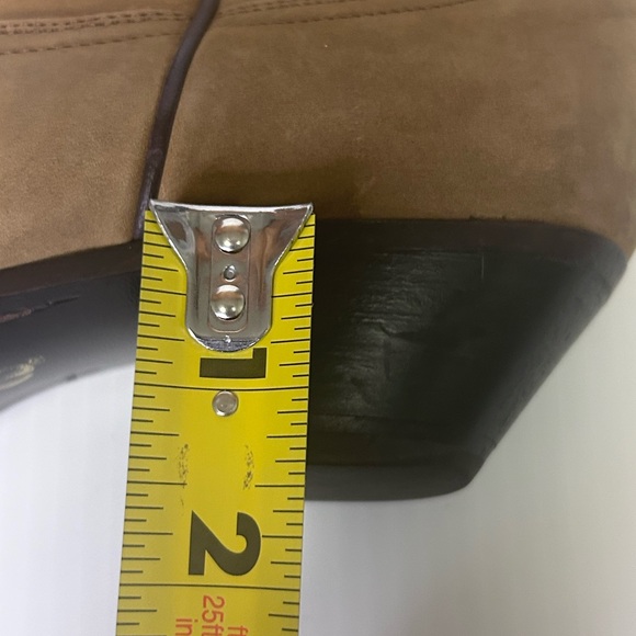 🤠”ACME” Women’s Vintage Beautiful Mid-Calf Caramel/Tan Cowboy Boots
Size 8🐴 - Picture 17 of 17